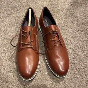 ORIGINALGRND PLN OX

Price: $59.47
Color: WOODBURY L
Size: 11 B
Style: W15292